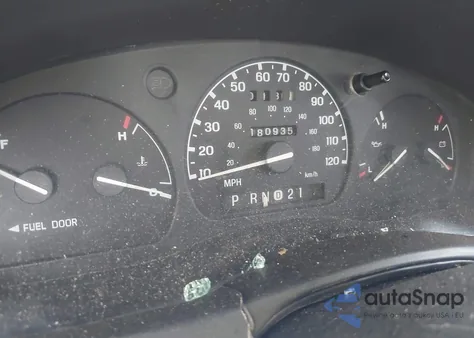 2000 Ford Ranger Xlt from USA, damaged, VIN 1FTYR10X9YPA39183